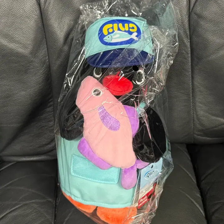 [BUNJANG] Pingu Canned Fish Plush Toy / 새상품 핑구 통조림 낚시 물고기 인형