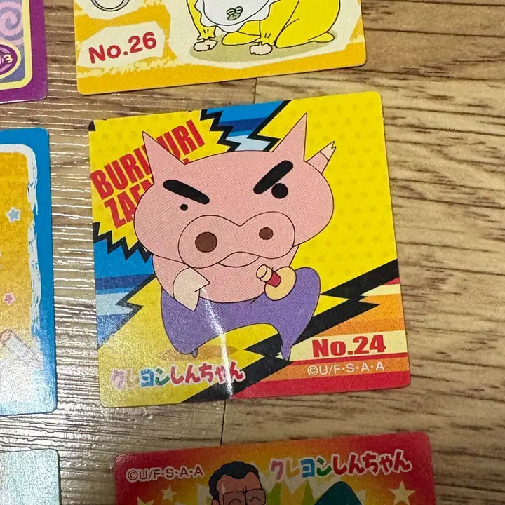 [BUNJANG] Crayon Shin-chan 2006-2008 Classic Choco-Bee Sticker Set (12 Types) / 짱구 2006~2008 고전 초코비씰 스티커 12종