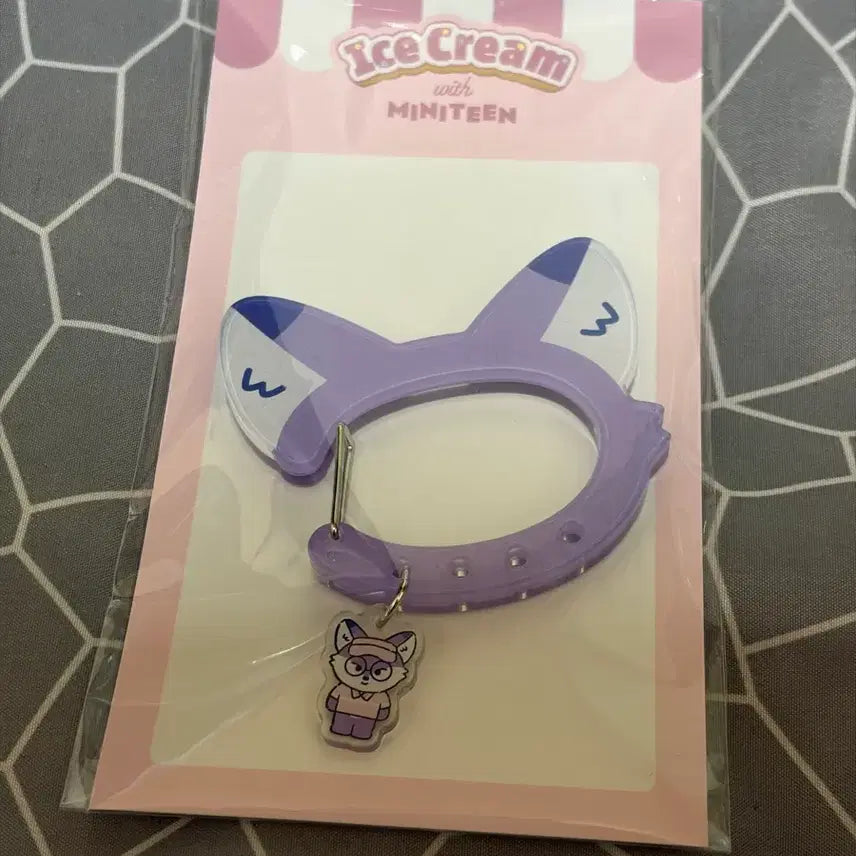 [BUNJANG] SEVENTEEN Wonwoo Carabiner Mini-Ting Official Goods / 세븐틴 원우 공굿 폭덩이 카라비너 미니틴