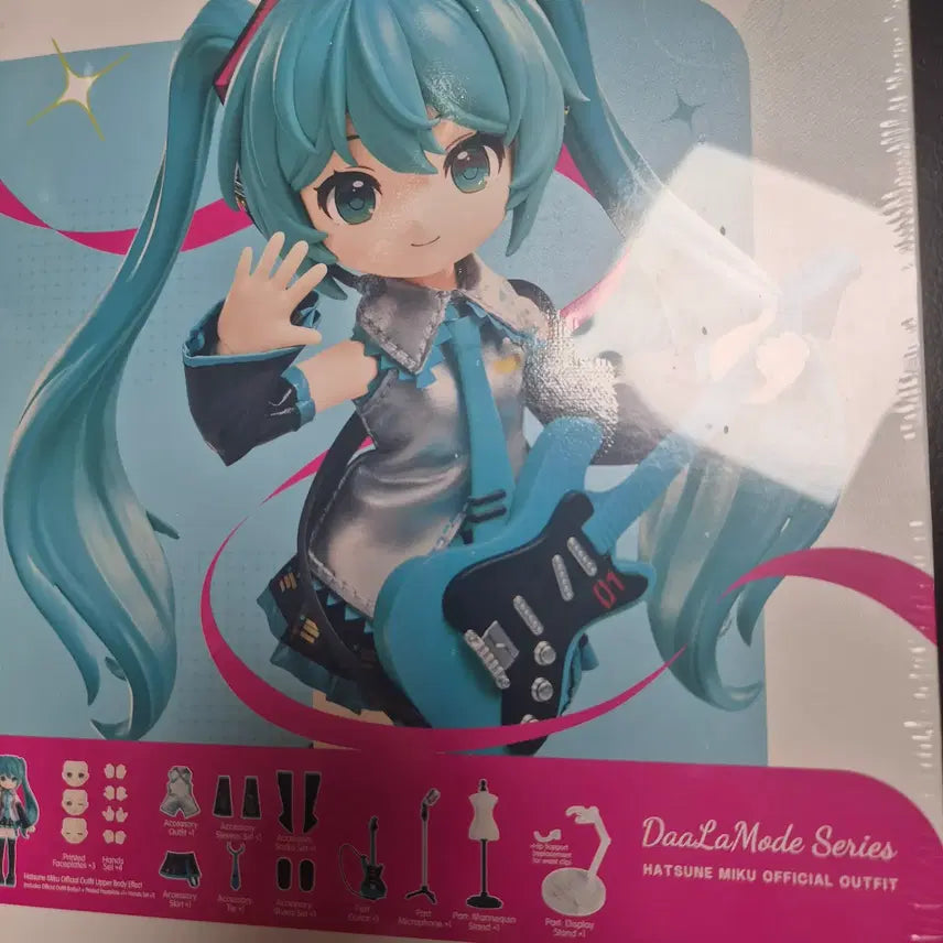 [BUNJANG] Bloxy Hatsune Miku Serendipity Figure / 블로키 하츠네미쿠 세런디피티