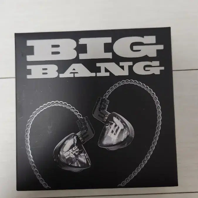 [BUNJANG] Bigbang Sealed Earphones / 빅뱅 이어폰 미개봉