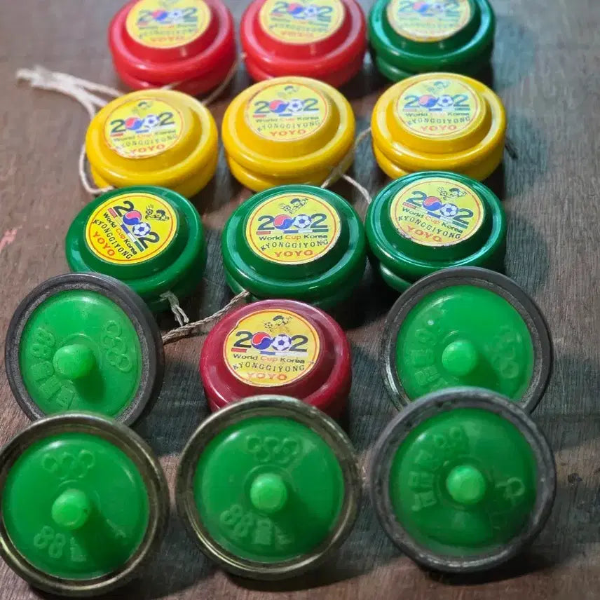 [BUNJANG] 2002 World Cup Yo-Yo Set &amp; 1988 Seoul Olympics Yo-Yo Set / 2002 월드컵 기념 요요 세트  88올림픽 기념 팽 이