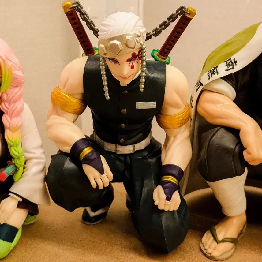 [BUNJANG] Demon Slayer Tengen Uzui Shujuhyokai Figure / 귀멸의 칼날 주합회의 텐겐