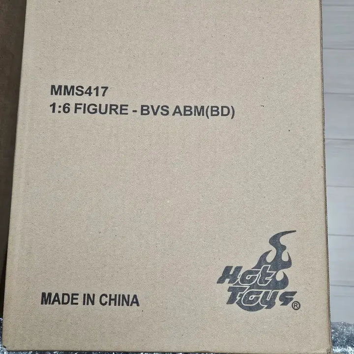 [BUNJANG] Hot Toys MMS417 Armored Batman Battle Damage 1:6 Scale Figure (Sealed) / 미개봉 MMS417 아머드배트맨 배틀데미지 판매