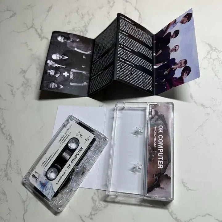 [BUNJANG] Radiohead OK Computer Limited Edition Cassette Tape (Sealed) / 라디오헤드 OK COMPUTER 한정판 카세트 테이프