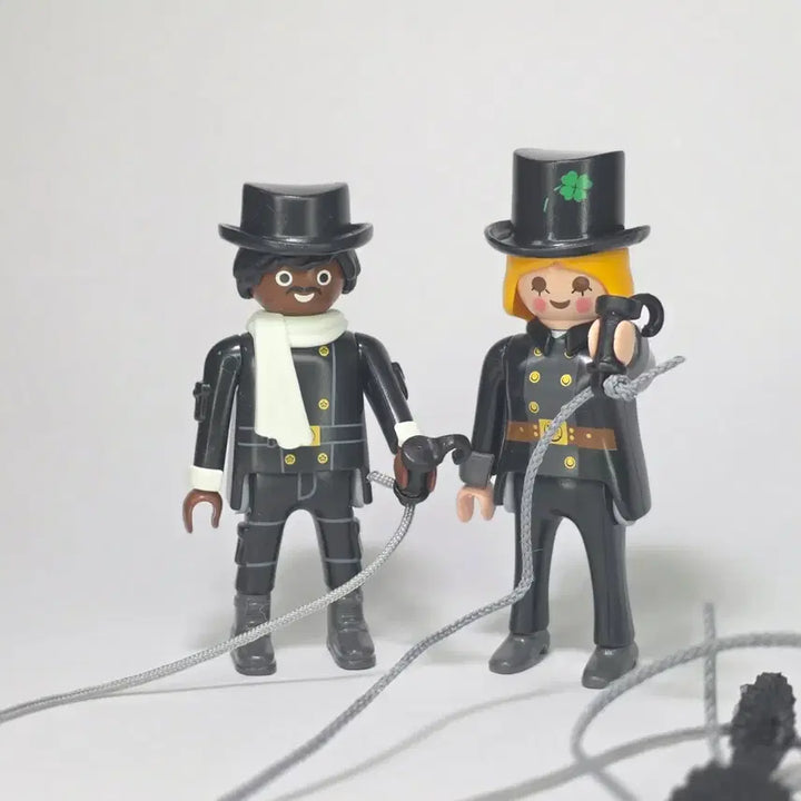 [BUNJANG] Playmobil Chimney Sweeps Couple Lucky Charm Figures Set / 플레이모빌 행운의 굴뚝 청소부 피규어 2개 세트