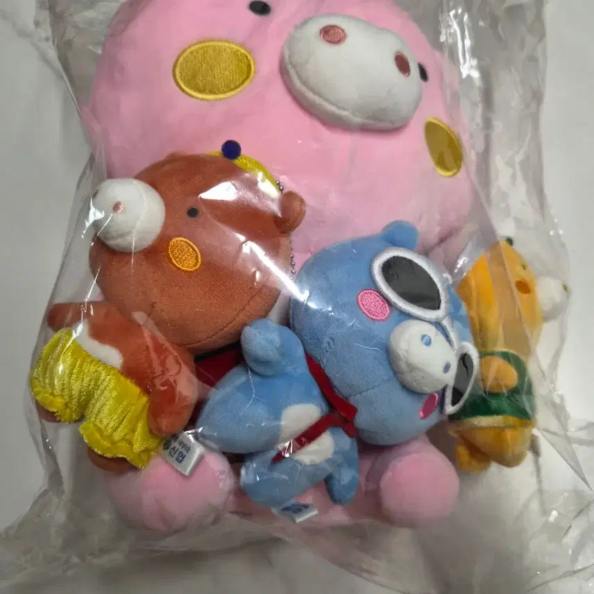 [BUNJANG] Shinhyup Piggy Bank Keychain Set / 신협 어부바 돼지인형 키링 세트 판매합니다.(새상품,텍o)