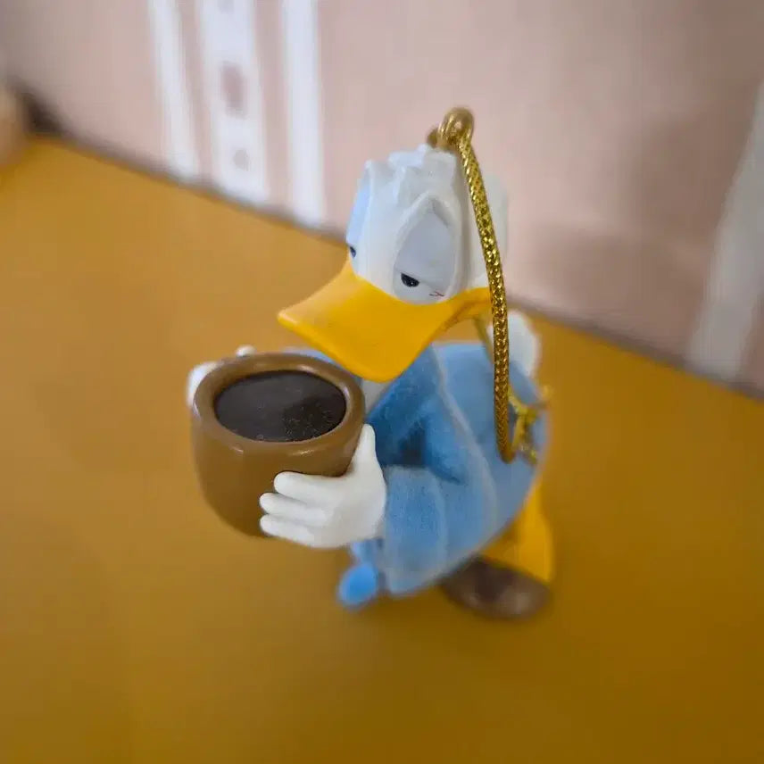 [BUNJANG] Hallmark Donald Duck Coffee Cup Ornament / 홀마크 도날드덕 커피잔 오너먼트