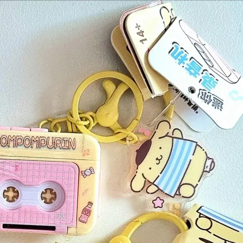 [BUNJANG] Sanrio Pompompurin Retro Mini Cassette Recorder Keychain (Sealed) / [미개봉+원가 이하]산리오 캐릭터즈 폼폼푸린 레트로 미니 카세트 녹음기 키링