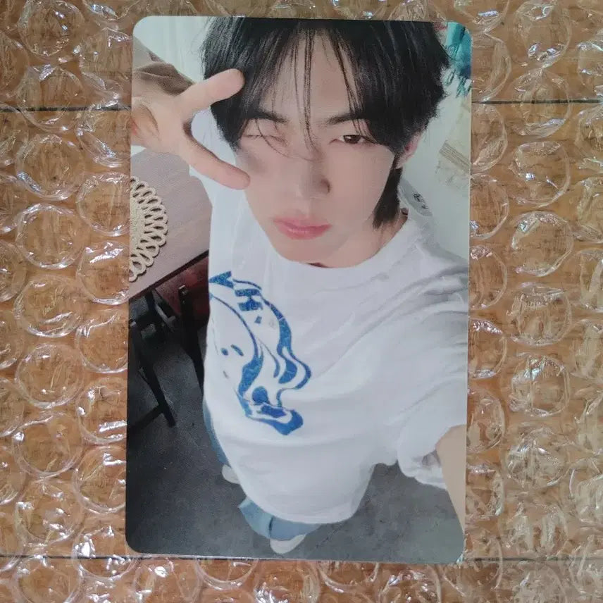 [BUNJANG] TWS Sodasoda HMV Dohoon Photocard / 현물) 투어스 소다소다 HMV 도훈 포카 양도