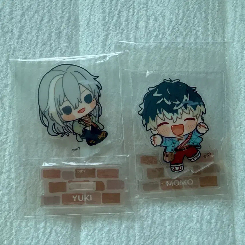 [BUNJANG] Idolish7 Lucky Group G4Y Yuki Momo Re:vale Acrylic Stand / 아이나나 아이돌리쉬 세븐 G4Y 유키 모모 리바레 아크릴