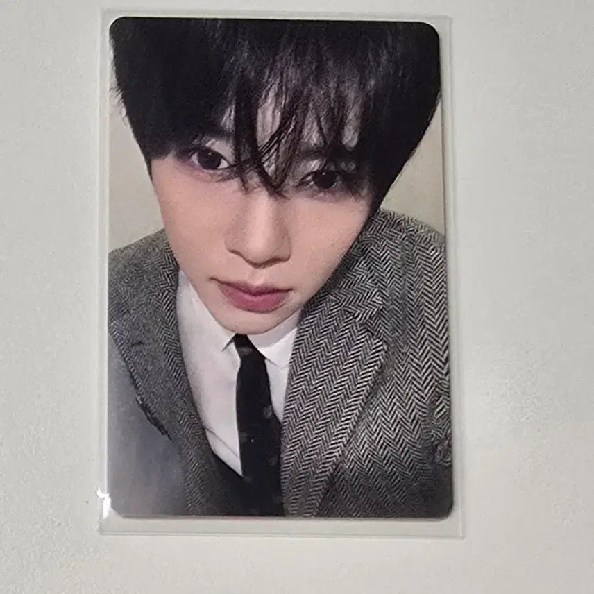 [BUNJANG] NCT WISH Japan Strawberry Bakery Pop-up Photocard Sion / 엔시티위시 일본 딸기 베이커리 팝업 6000엔 포카 (시온)