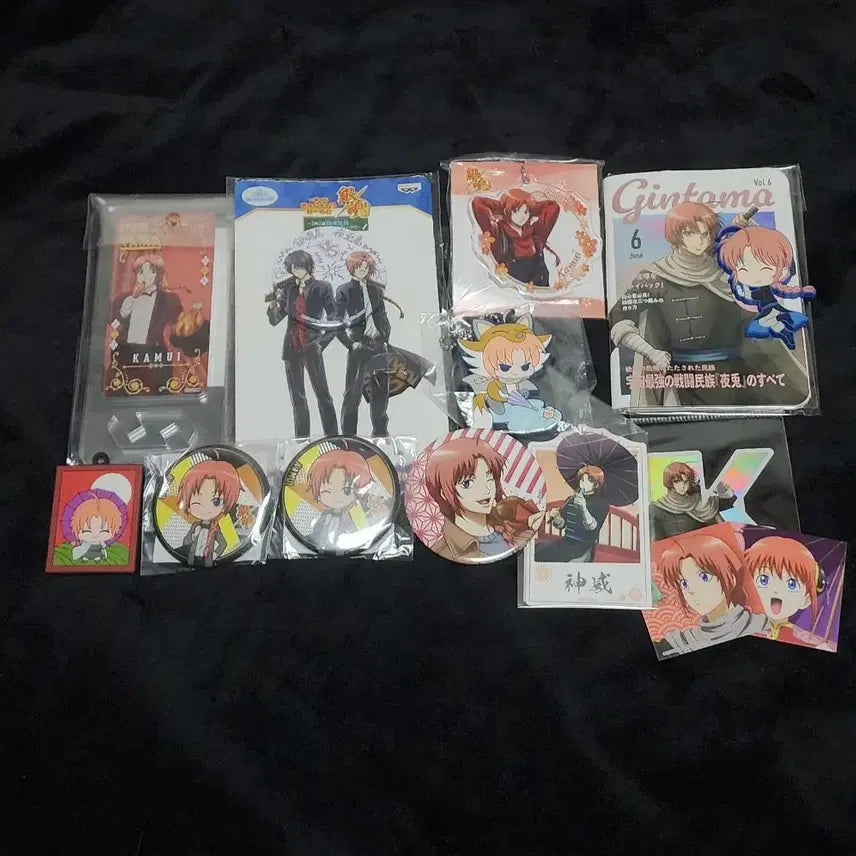 [BUNJANG] Gintama Kamui Childhood Acrylic Stand, Badge, Strap, and More / 은혼 카무이 굿즈 판매. 유년 아크릴. 뱃지. 스트랩 등등.