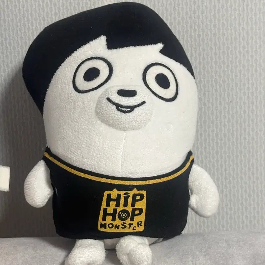 [BUNJANG] BTS Jungkook Hip Hop Monster Doll / 희귀)방탄소년단 BTS 정국 힙합몬스터 인형 전정국 방탄
