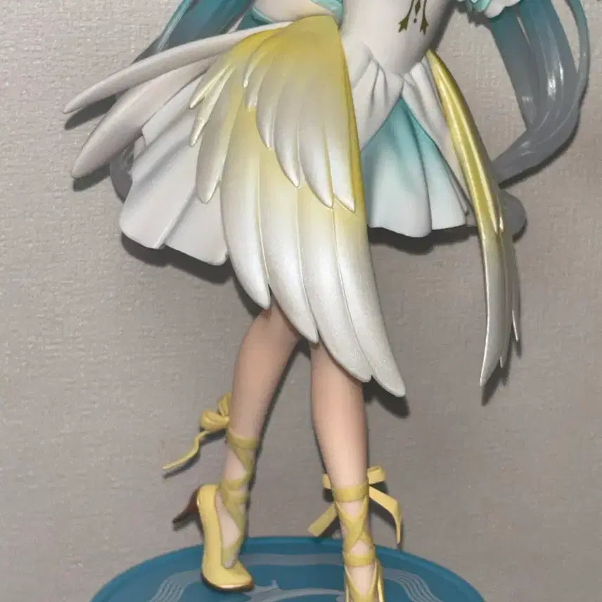 [BUNJANG] Hatsune Miku Swan Lake Figure / 하츠네 미쿠 백조의 호수 피규어