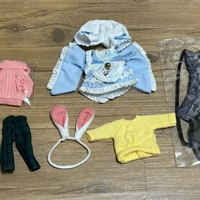 [BUNJANG] Obitsu 11 Animlate Animal Ear Maid Outfit Bundle Set / 일괄판매) 오비츠11 옷 아니멜라티 동물귀 메이드 일괄판매