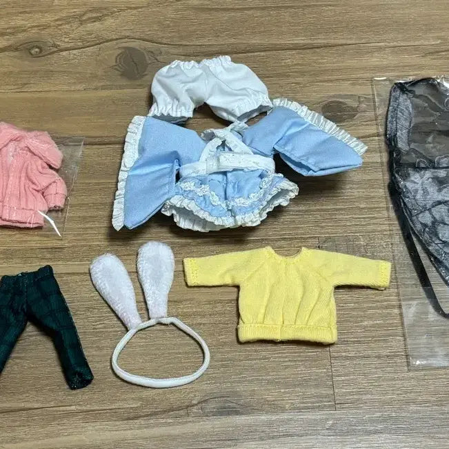 [BUNJANG] Obitsu 11 Animlate Animal Ear Maid Outfit Bundle Set / 일괄판매) 오비츠11 옷 아니멜라티 동물귀 메이드 일괄판매