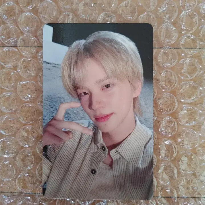 [BUNJANG] TWS SODA SOODA Animate Lucky Draw Shinyu Photocard / 현물) 투어스 소다소다 애니메이트 럭키드로 신유 포카 양도