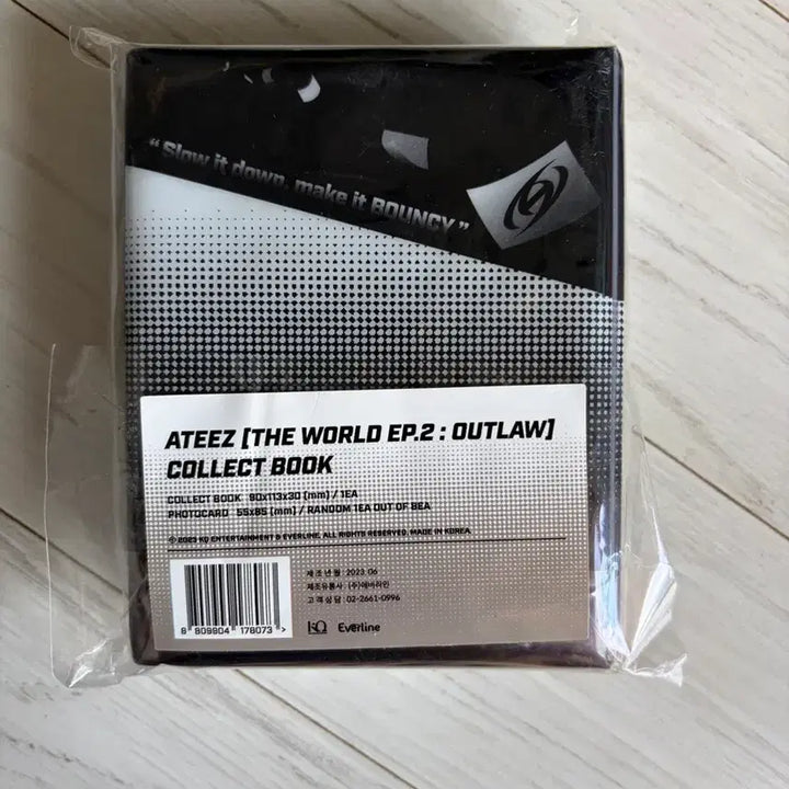 [BUNJANG] ATEEZ Outlaw Photobook / 에이티즈 아웃로우 포카북