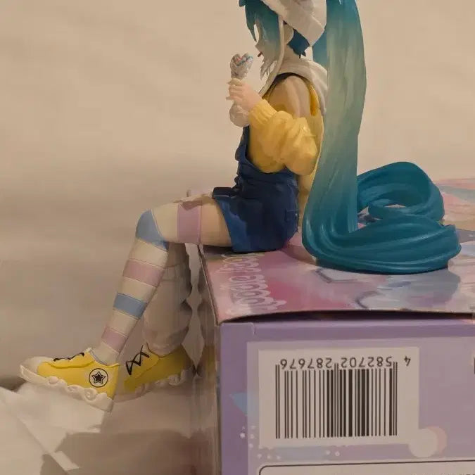 [BUNJANG] Vocaloid Hatsune Miku Lollipop Noodle Stopper Figure / 미쿠 롤리팝 누들스토퍼