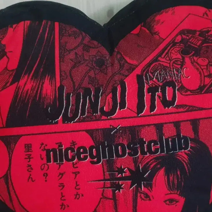 [BUNJANG] Nice Ghost Club x Junji Ito Tomie Cushion / 나이스고스트클럽 이토준지 토미에 쿠션