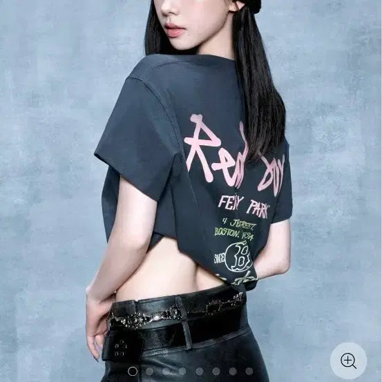 [BUNJANG] MLB Karina Collaboration Graphic T-Shirt XXL / MLB엠엘비 카리나 화보반팔티 새상품 내놓습니다!!