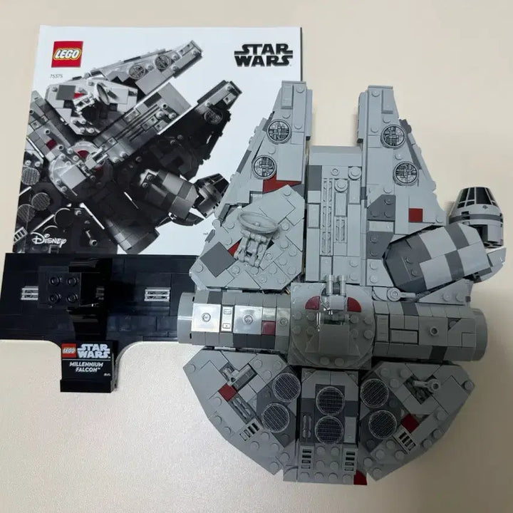 [BUNJANG] LEGO 75375 Millennium Falcon / 레고 75375 판매합니다 (택포)