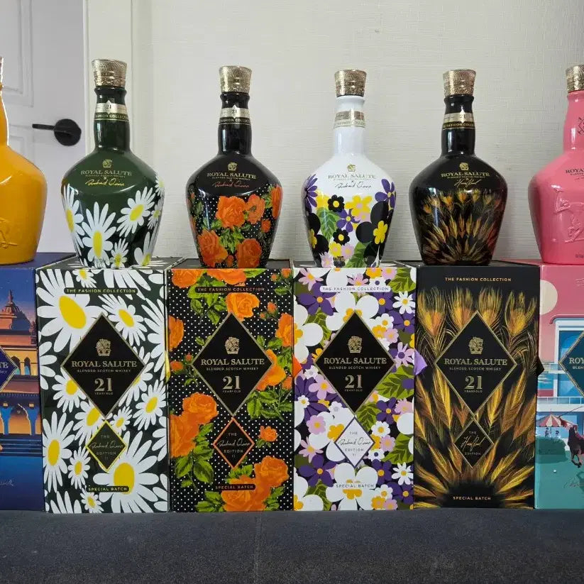 [BUNJANG] Royal Salute 21 Year Old Commemorative Edition Whisky Empty Bottles (Set of 6) / 로얄살루트 21년 기념 에디션 위스키 6종 공병