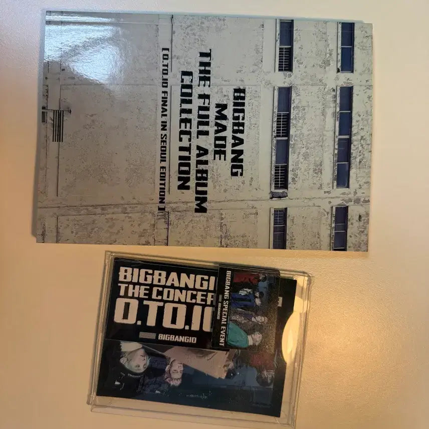 [BUNJANG] BIGBANG 0.TO.10 Concert Photobook + Sticker Set (Daesung Postcard) / 빅뱅 0to10 포토북 + 스티커