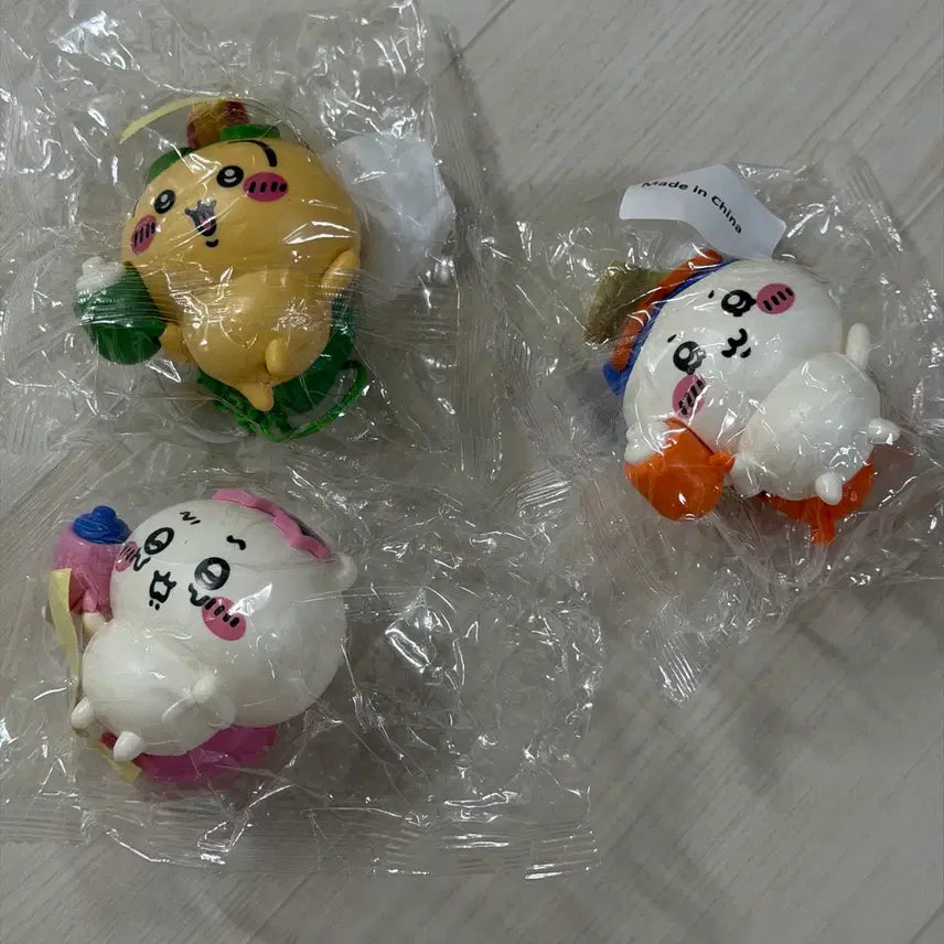 [BUNJANG] Monjakwi Chiikawa Hachiwara Usagi Water Gun Figure Keychain Set / (3개세트) 먼작귀 치이카와 하치와레 우사기 물총 피규어 키링