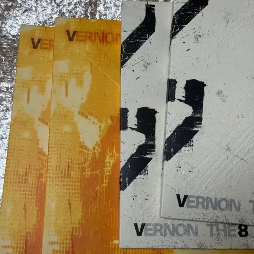 [BUNJANG] BTS V V8 Unsealed Album Full Set (Excluding Photocard) / V8 개봉앨범(포카x) 1set 판매해용