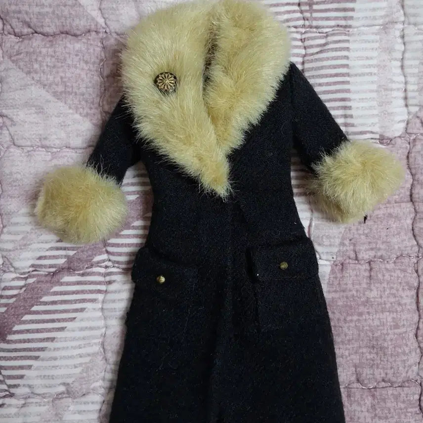 [BUNJANG] Barbie City Seasons New York Barbie Coat / 바비인형의상 시티시즌뉴욕바비코트
