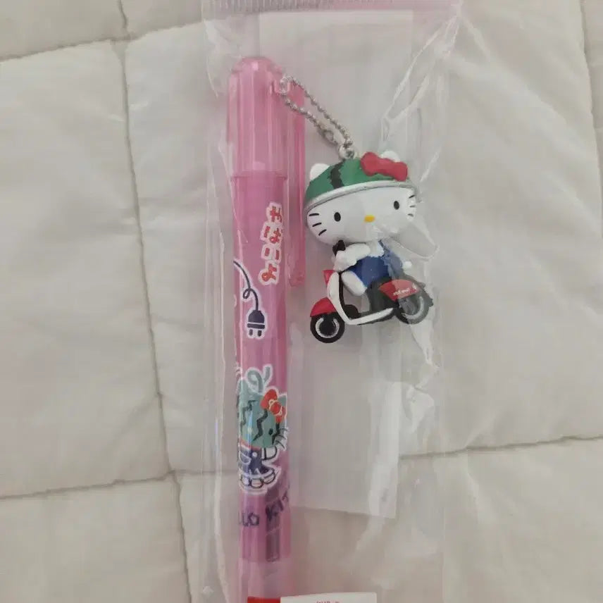 [BUNJANG] Classic Kitty Watermelon Ballpoint Pen with Motorcycle Kitty Strap / 수박 키티 고전키티 키티스트랩 볼펜 오토바이 키티