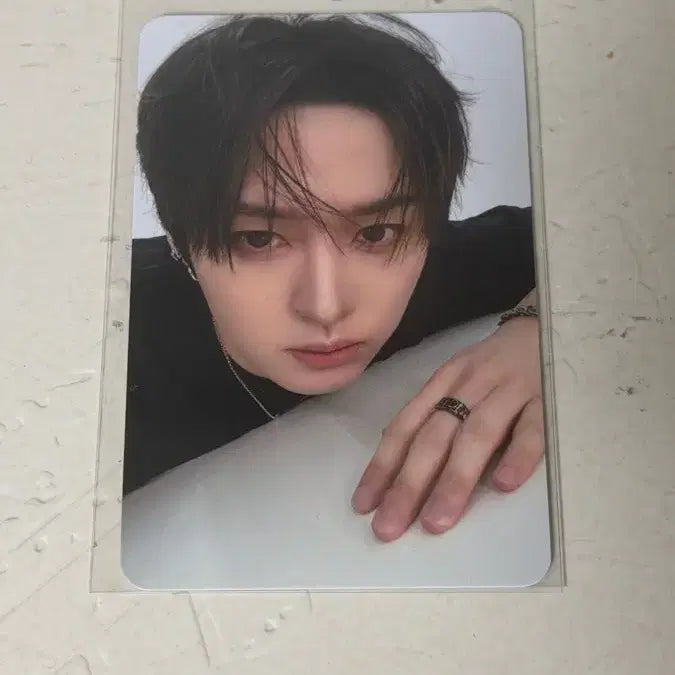 [BUNJANG] Stray Kids Ddeunny This &amp; That Pop-up Lucky Draw Photocard Leeknow Minho / 스키즈 포카 디스앤댓 팝업 3만원 특전 포토카드 리노 이민호 this&amp;that