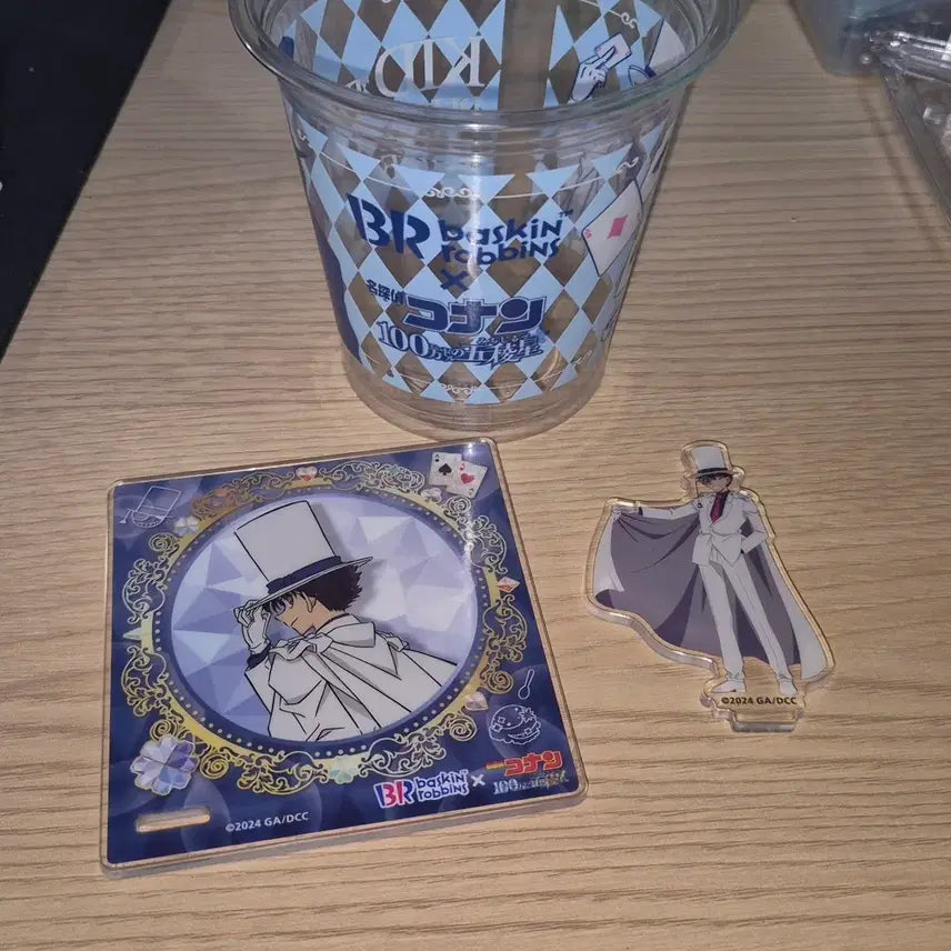 [BUNJANG] Detective Conan Kaito Kid Baskin-Robbins Collaboration Acrylic Stand / 명탐정코난 괴도키드 베스킨라빈스 콜라보 아크릴