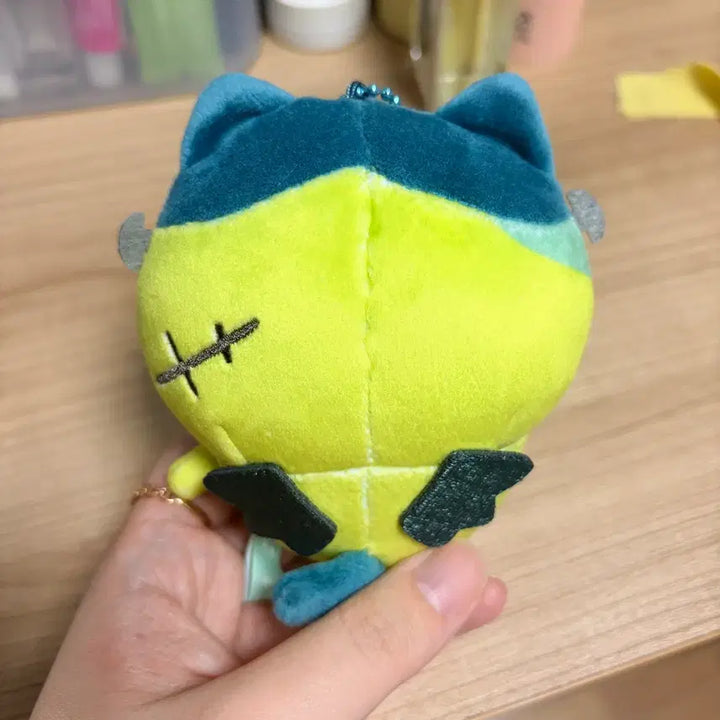 [BUNJANG] Hachiwara 2023 Halloween Plush / 하치와레 2023 할로윈 마코