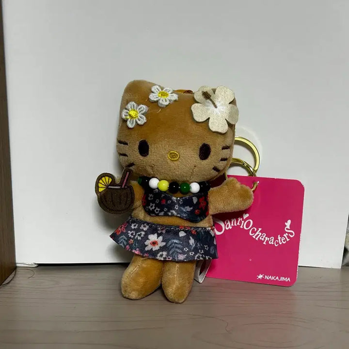 [BUNJANG] Sanrio Tanning Kitty Keychain (Authentic, New) / 태닝키티 키링 정품 새상품