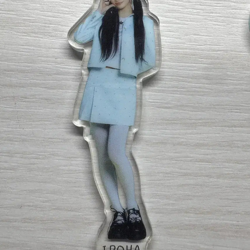 [BUNJANG] Iroha Glitter Day Acrylic Stand / 이로하 글리터데이 아크릴스탠드
