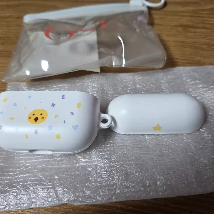 [BUNJANG] IZ*ONE Choi Yena Wonder Story AirPod Pro Case / 아이즈원 최예나 원더스토리 에어팟 프로 케이스