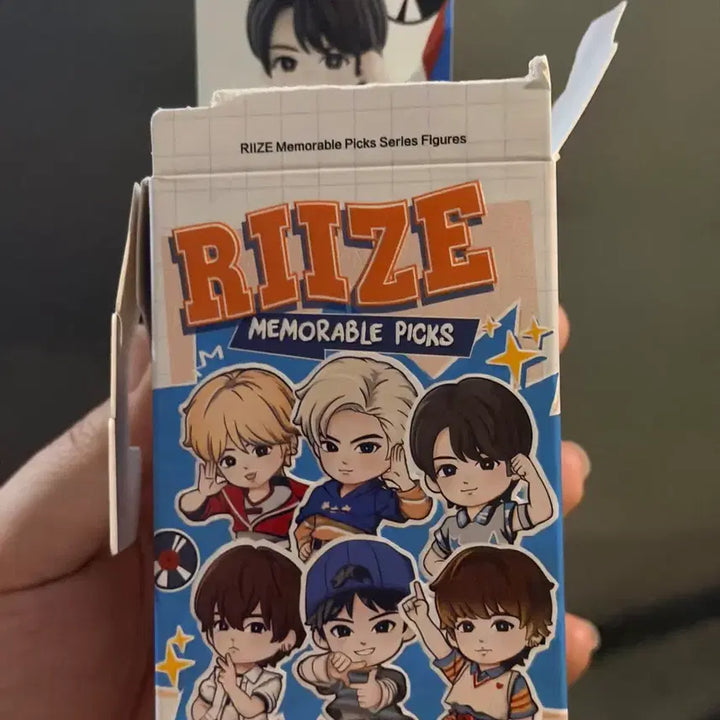 [BUNJANG] RIIZE Sungchan POP MART Figure (Box Opened, Figure Sealed) / 현물) 라이즈 팝마트 피규어 성찬 양도