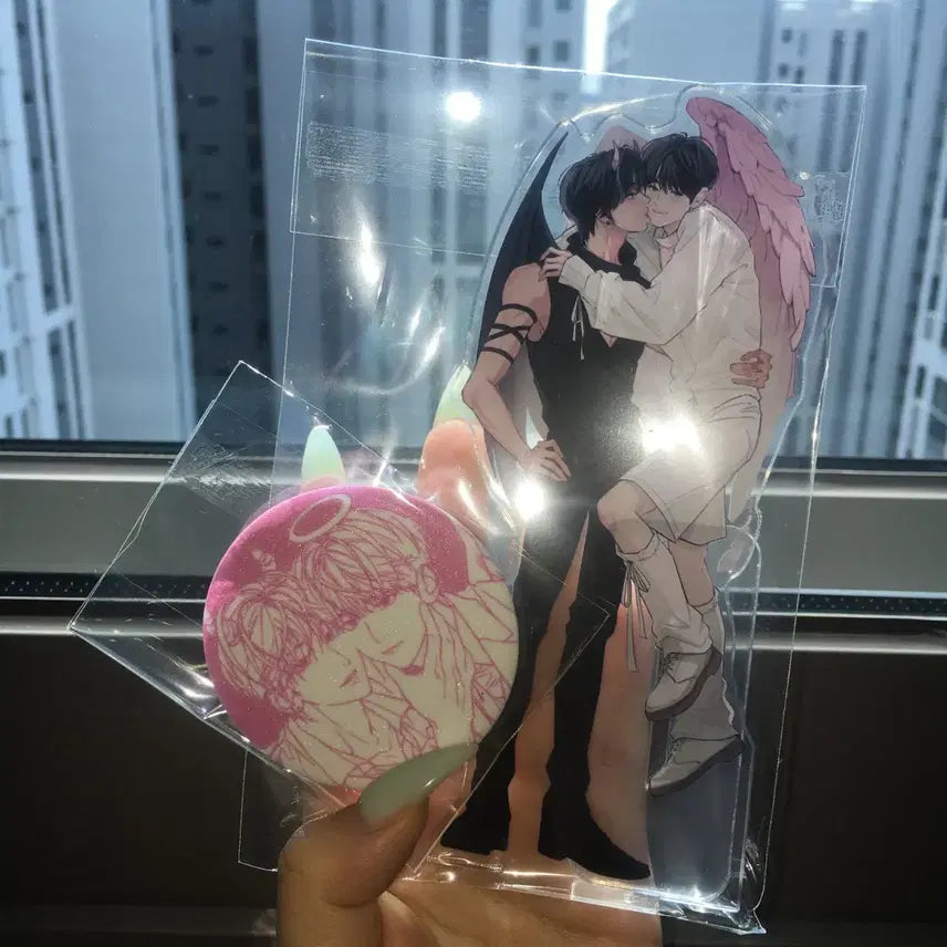 [BUNJANG] Coolyung Cafe Acrylic Pin Badge Set: Riku Yuushi / 쿨융 카페 아크릴 핀뱃지 리쿠 유우시