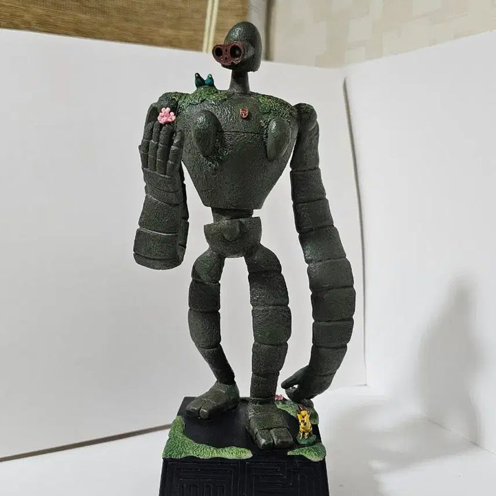 [BUNJANG] Studio Ghibli Castle in the Sky Robot Soldier Music Box Figure / 지브리 천공의성 라퓨타 거신병 오르골 피규어