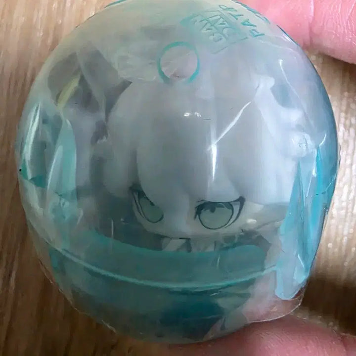 [BUNJANG] Danganronpa Nagito Komaeda MachiBoke Gacha Figure (Sealed) / 단간론파 코마에다 나기토 마치보케 가챠 미개봉