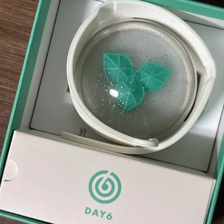 [BUNJANG] DAY6 Made Watch Official Lightstick / DAY6 데이식스 마데워치 공식 응원봉