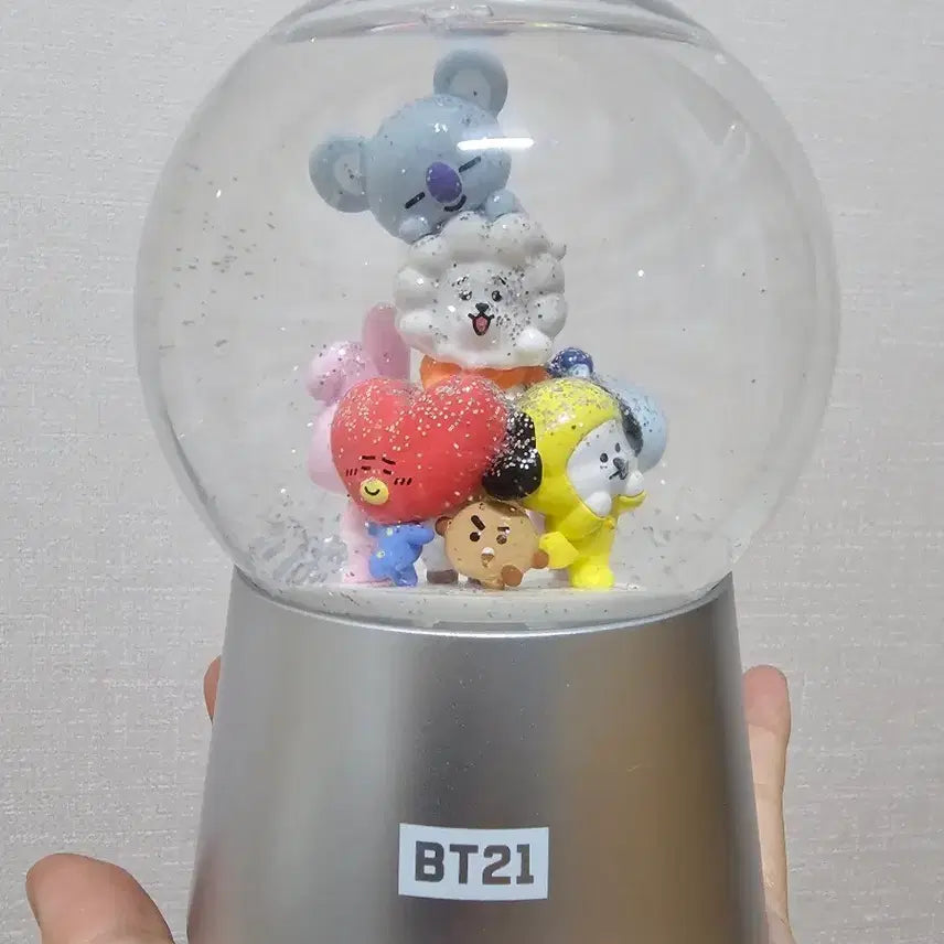 [BUNJANG] BT21 Snow Globe / BT21 스노우볼