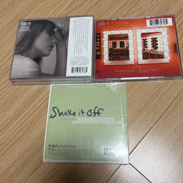 [BUNJANG] Taylor Swift Album Bundle Set (The Fate of Ophelia, Shake It Off, TTPD Deluxe) / 테일러스위프트 앨범 굿즈 3종 일괄판매 해리포터 오디세이 스파이더맨