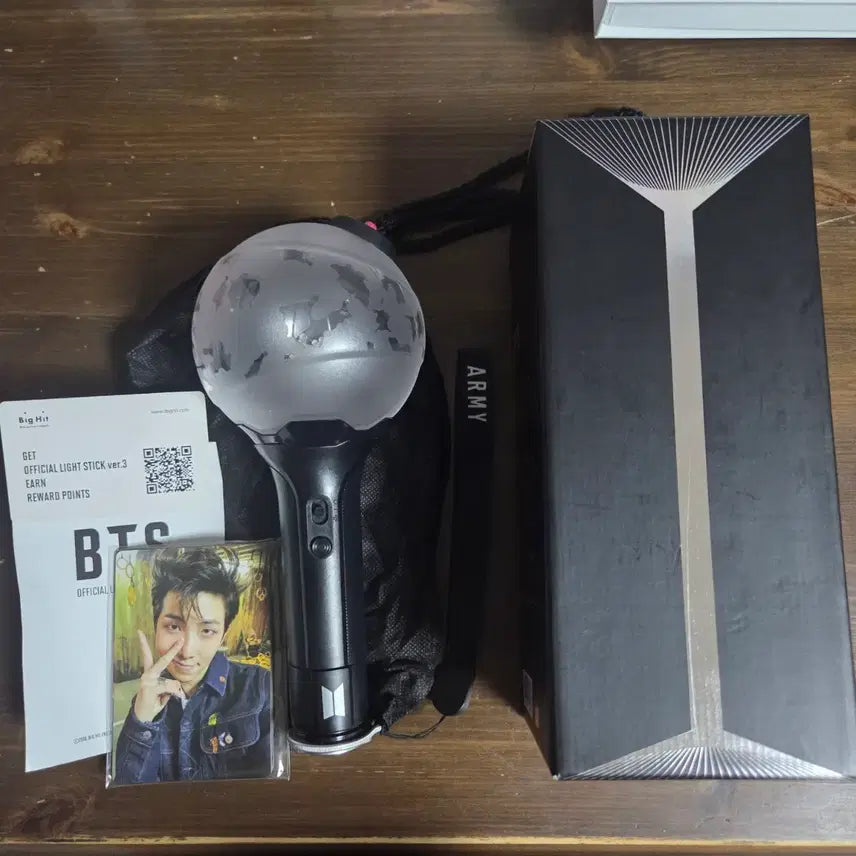 [BUNJANG] BTS Official Lightstick ARMY Bomb Ver.3 RM Photocard Bundle Set / 풀세트)BTS 공식 응원봉 아미밤 ver.3 포토카드 포함 방탄소년단 bts