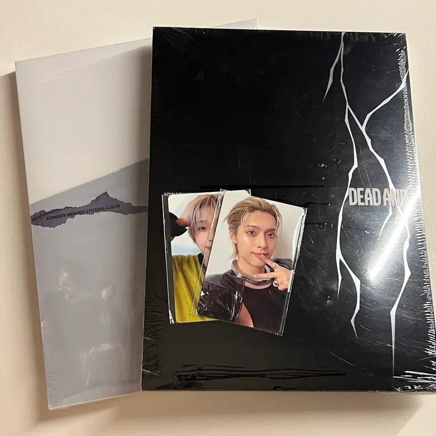 [BUNJANG] Xdinary Heroes DEADEND Jisuk Photocard Set (POB Included) / 엑디즈 데드앤드 가온포카세트 미개봉 미공포  XdinaryHeroes DEADEND 지석 포토카드