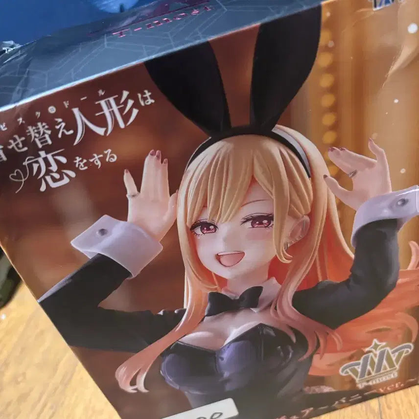 [BUNJANG] Marin Kitagawa Bunny Version Figure (Box Damage) / 키타가와 마린 바니 버전 (상자 찢어짐 눌림 )