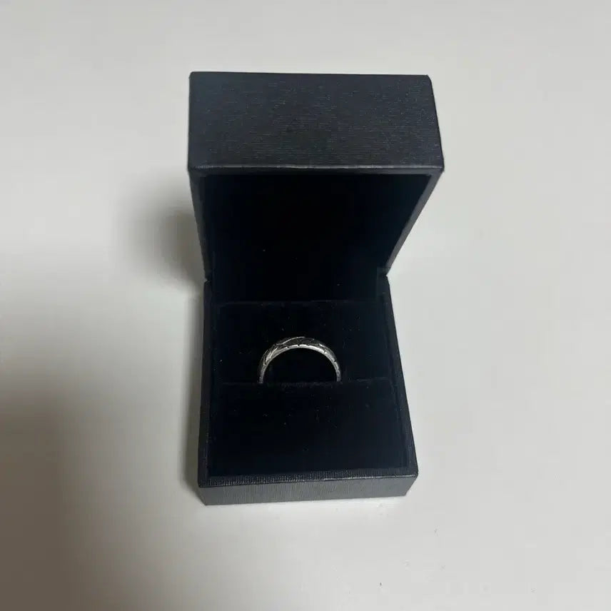 [BUNJANG] Xikers Villains Ring S Size Ring / 엑디즈 빌런즈링 S 반지
